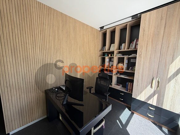 Office For Rent in Achrafieh-CPBPK103-مكتب للايجار في الاشرفية