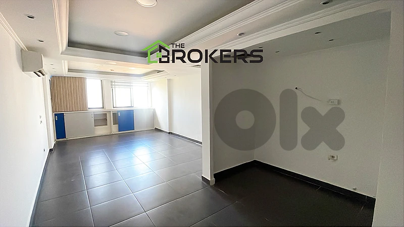 Office for Rent in Hamra مكتب للايجار في الحمرا