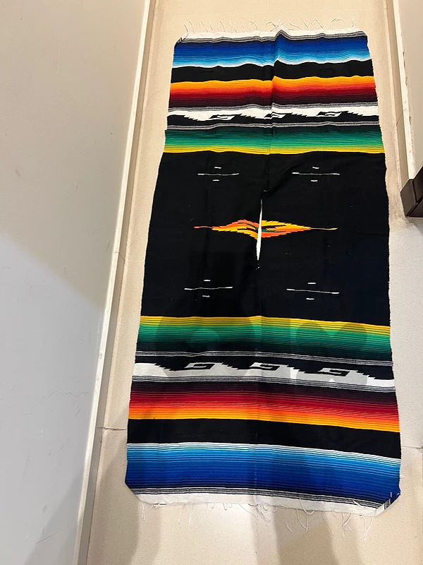 🌈 Colorful Mexican Poncho – Traditional & Eye-Catching