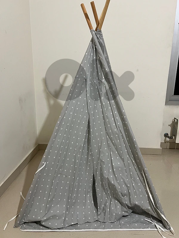 🏕️ Kids Play Tent with Floor Mat – Fun & Cozy!
