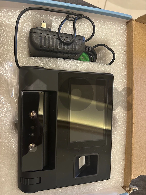 E-Focus ET-F6 Face & Fingerprint Attendance Machine – Like New