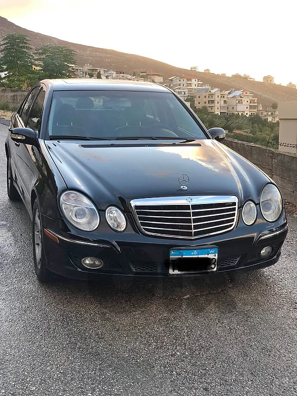 Mercedes E320 2003