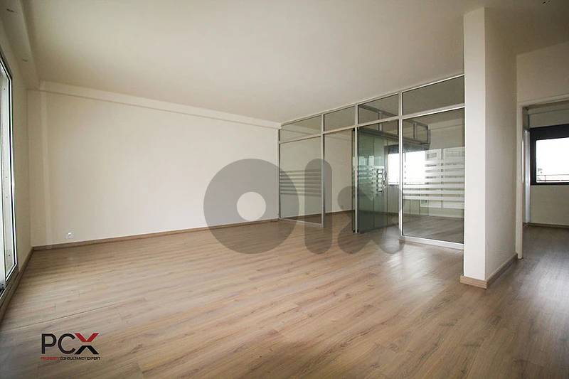 Office for Rent in Achrafieh - مكتب للإيجار في الأشرفية