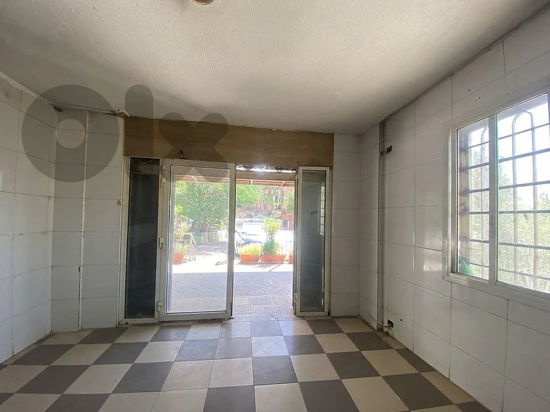 Shop for Sale in Dbayeh  محل تجاري للبيع في ضبية