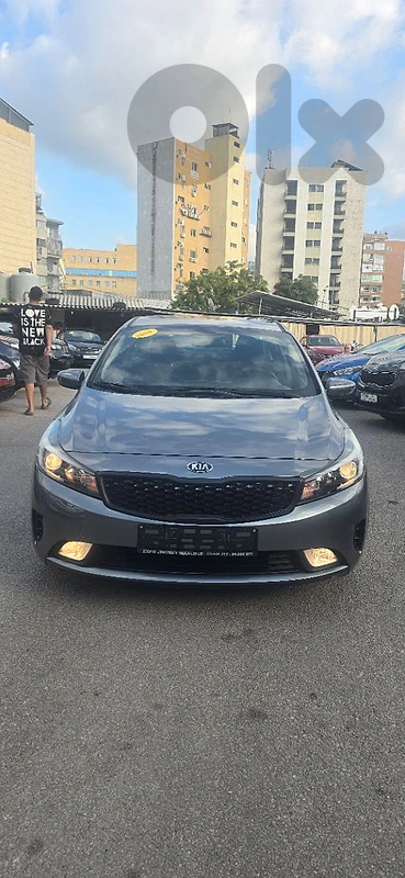 Kia Cerato 2018 company source f.o  like new