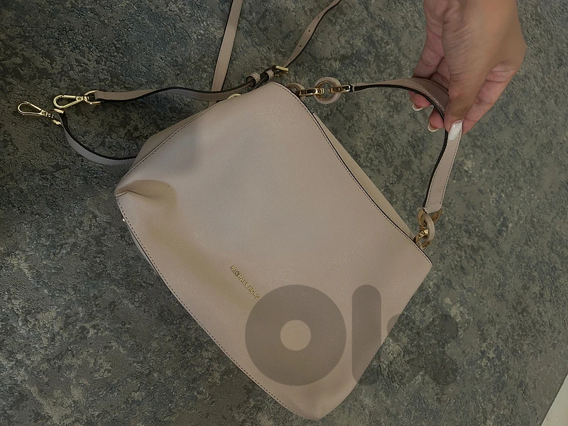 Micheal Kors bag