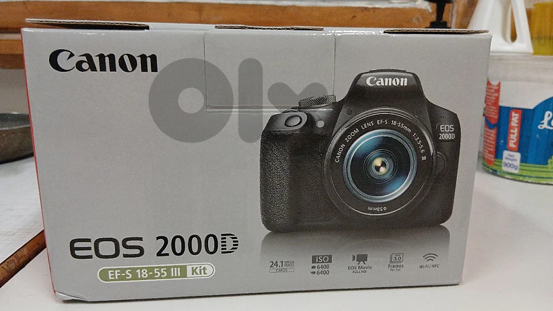 Canon EOS 2000D Kit 18-55mm New - جديدة بالكرتونة