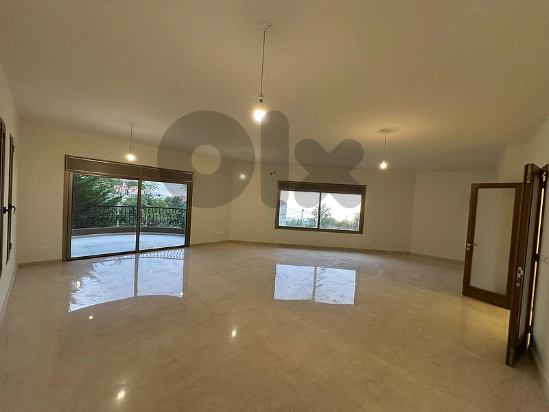 RWK123TF - Apartment for Sale in Ballouneh with Terrace and Sea View RWK123TF - Apartment for Sale in Ballouneh with Terrace and Sea View