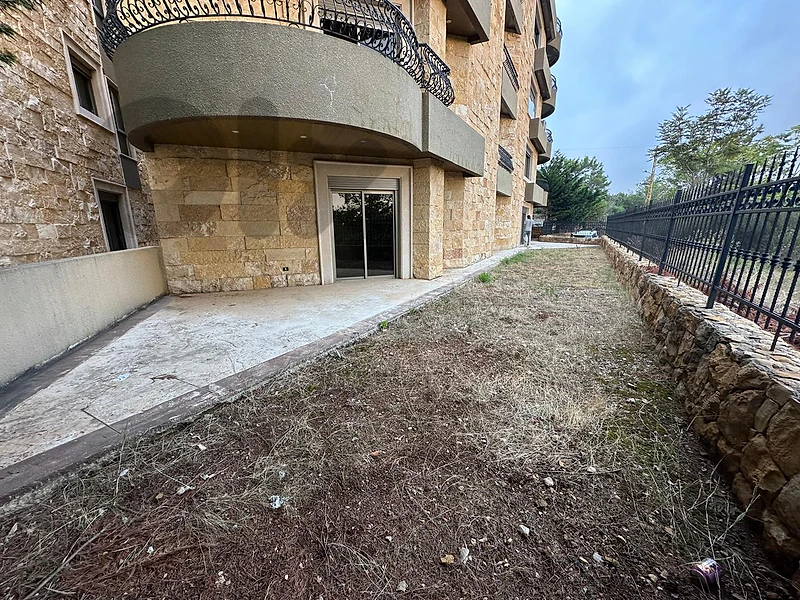 RWK124TF - Apartment for sale in Ballouneh with Garden & Sea View