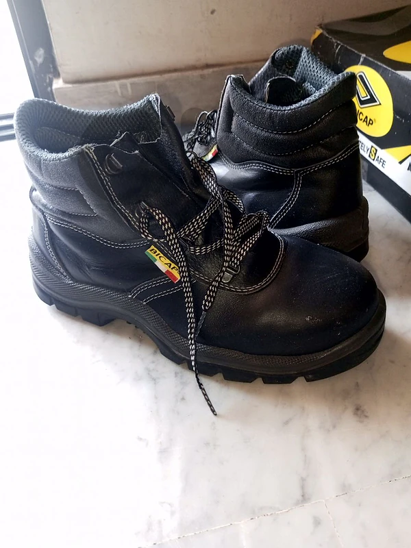 Bicap original safety boots