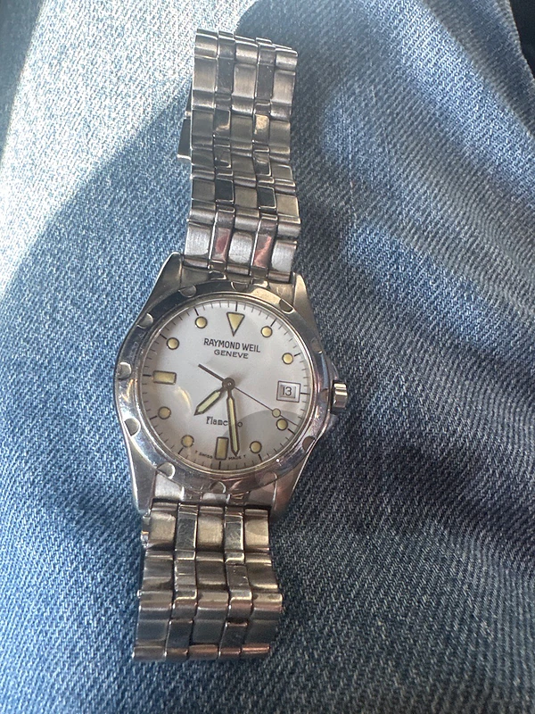 Raymond Weil