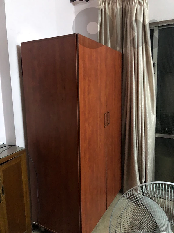 full bedroom