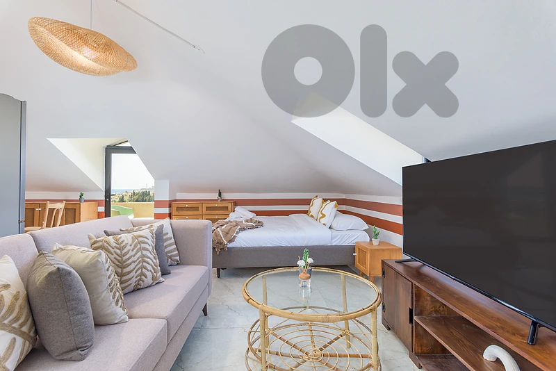 Glow 41 - Rooftop Loft W/ Terrace in Batroun - شقة مفروشة للايجار