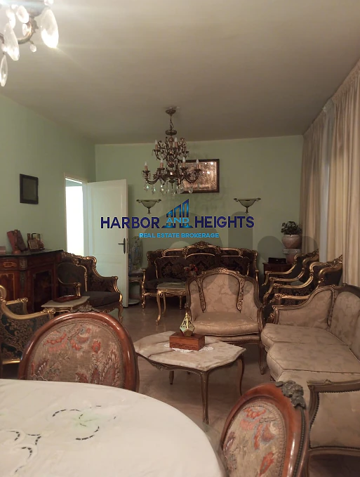 Apartment for Sale in Ras Al Nabaa - شقة للبيع في رأس النبع