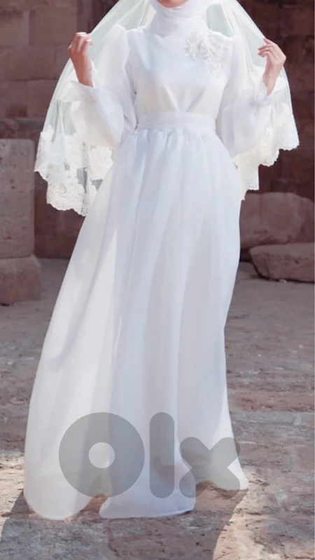 wedding dress
