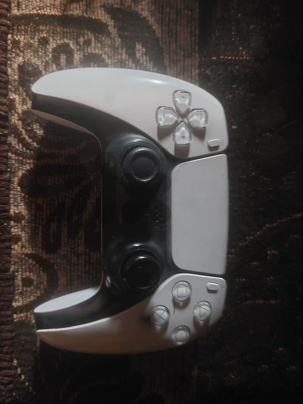 ps5 controller used only 30$