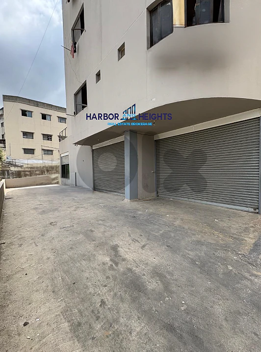 Warehouse for Rent in Mazraat Yachouh - مستودع للإيجار في مزرعة يشوع