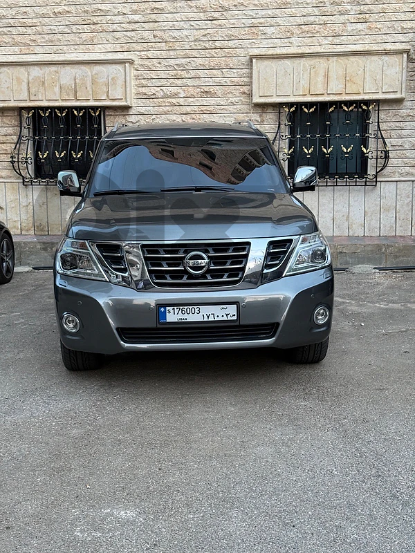 Nissan Patrol 2018 platinum