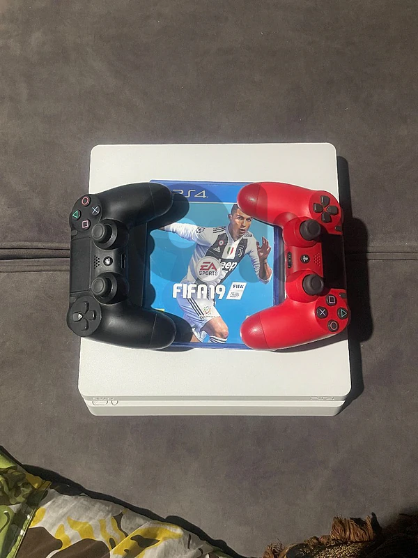ps4 slim