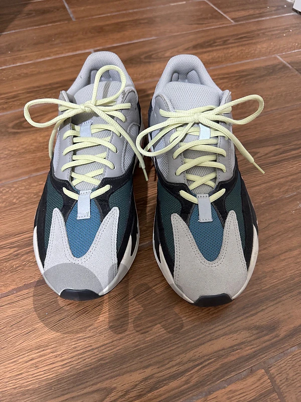Adidas and Yeezy shoes sizes 43-44