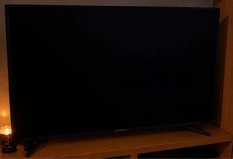 4K Smart 57 Inch Compamatic