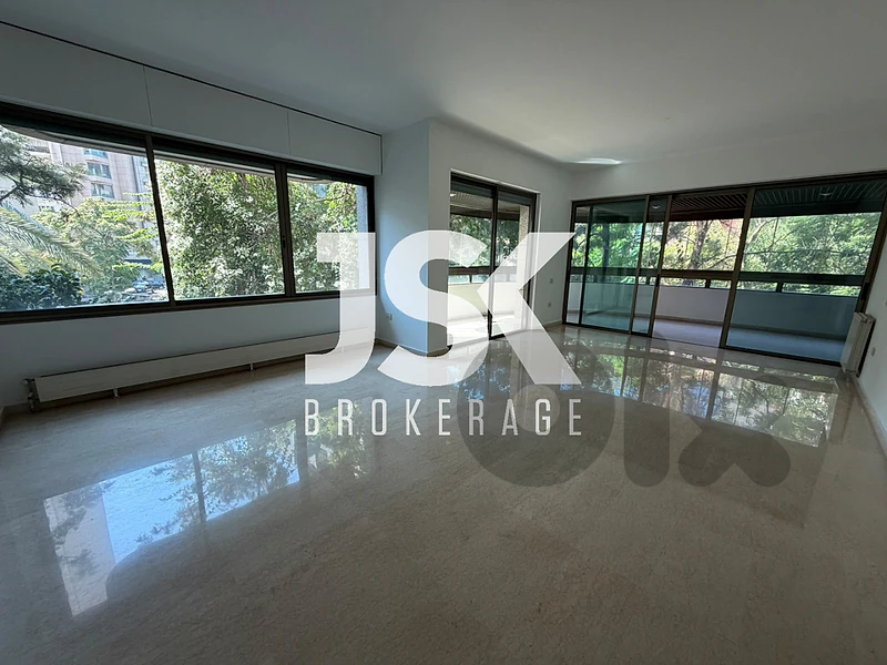 L22797 Apartment For Rent in Achrafieh, Azarieh