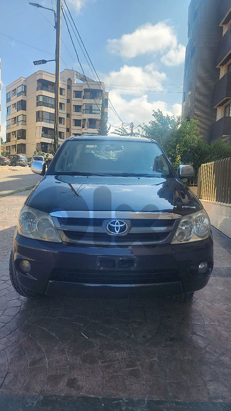 Toyota Fortuner 2006