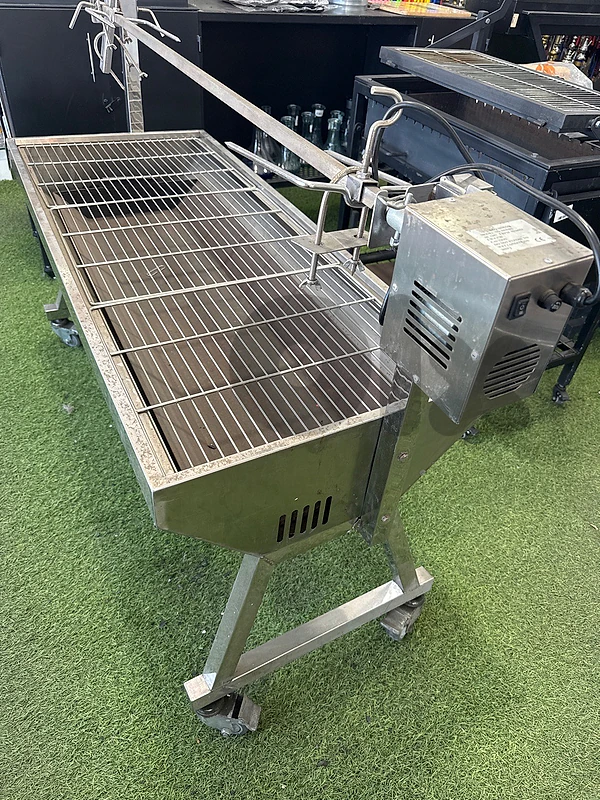 Large Heavy-Duty Charcoal BBQ Grill – Stainless Steel – With Wheels