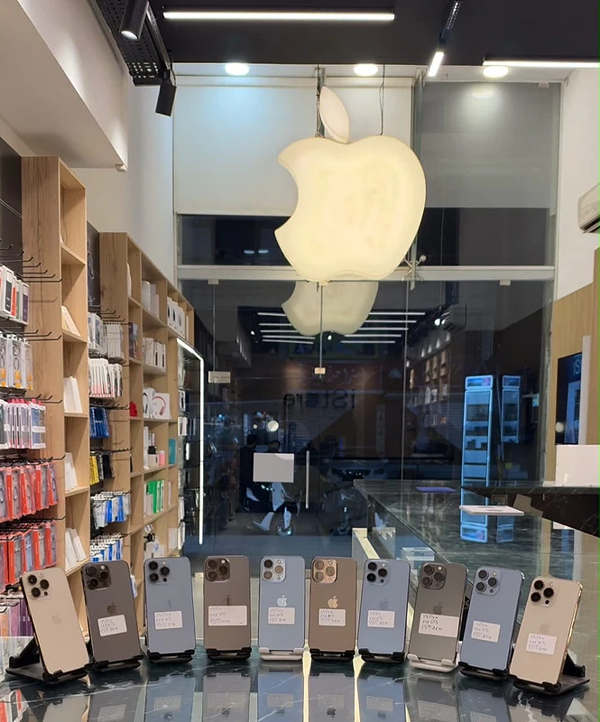 iPhone