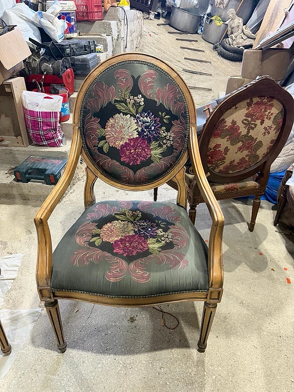 chair