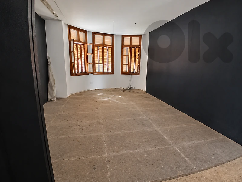 Office for rent in Downtownمكتب للإيجار في وسط بيروت
