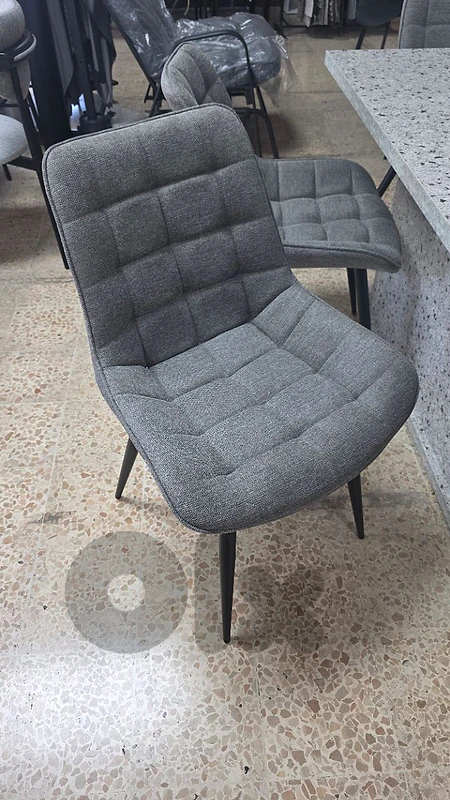 كرسي سفرة.   . Dining chair.