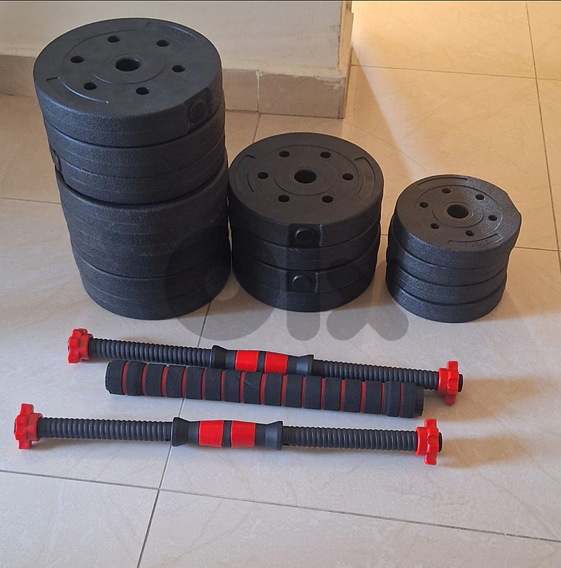 40 kilo dumbells b 70 $