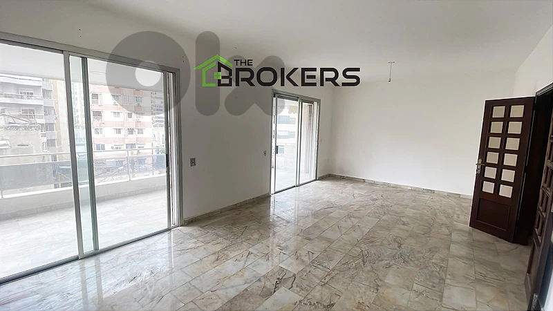 Apartment for Rent in Sakiet al Janzeerشقة للايجار في ساقية الجنزير