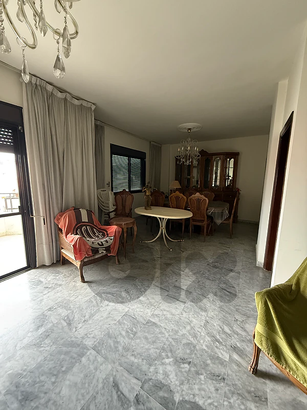 Furnished Apartment for Sale in Mansouriehشقة مفروشة للبيع في المنصوري