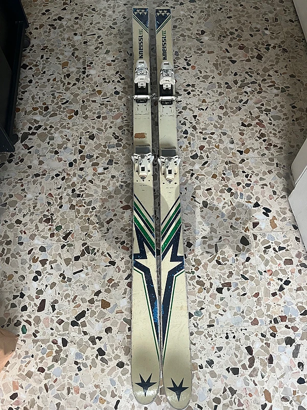 Vintage Kneissl Skis (160 cm) with Tyrolia Bindings