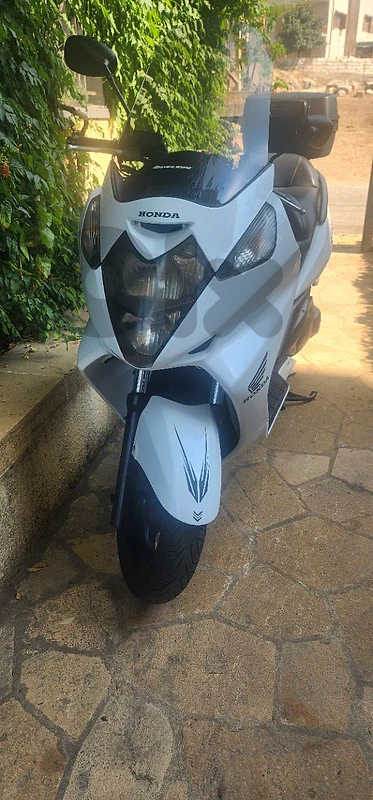 silver wing 600cc