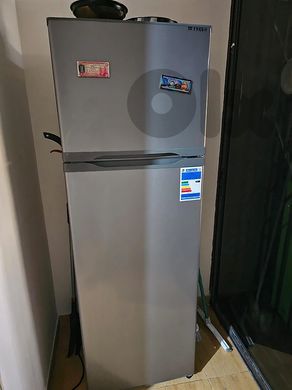 3 month old used refrigirator for sale قابل للتفاوض