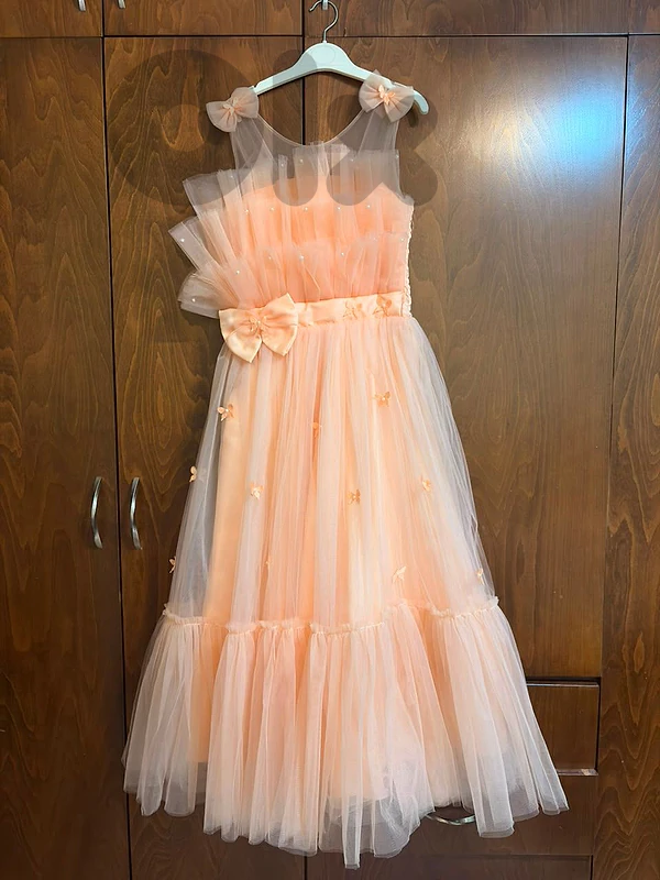 Teens dress