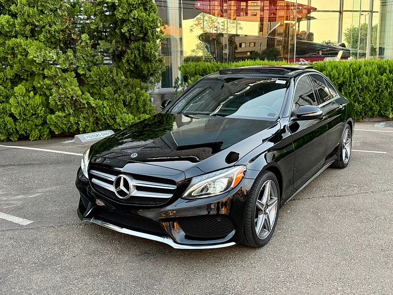 2018 c300 4matic AMG clean carfax