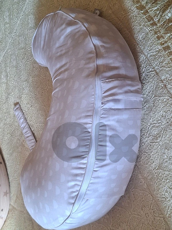 وسادة رضاعة Boppy Uplift Nursing Pillow (جديدة تماماً)