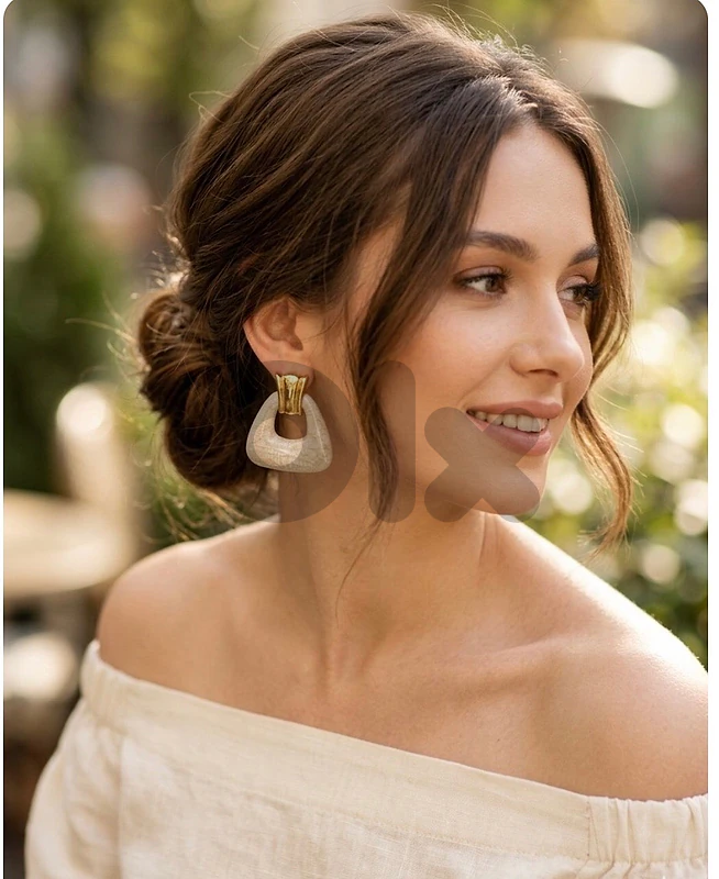 11 elegant pairs of earrings