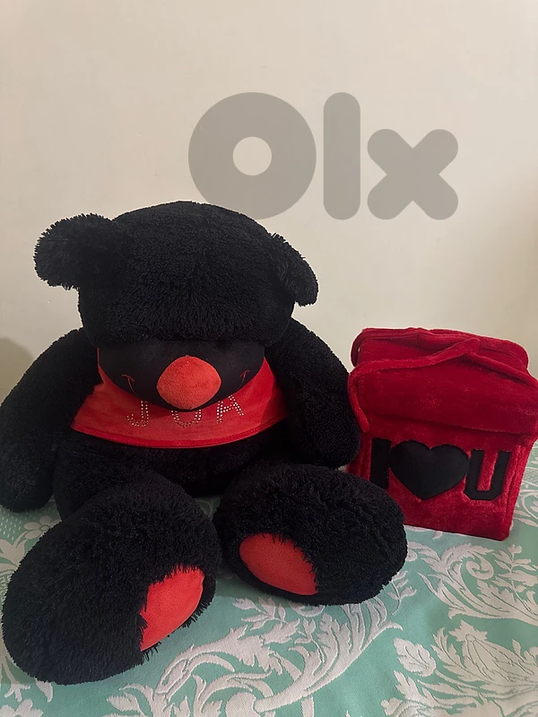 valentine gifts box + دبدوب