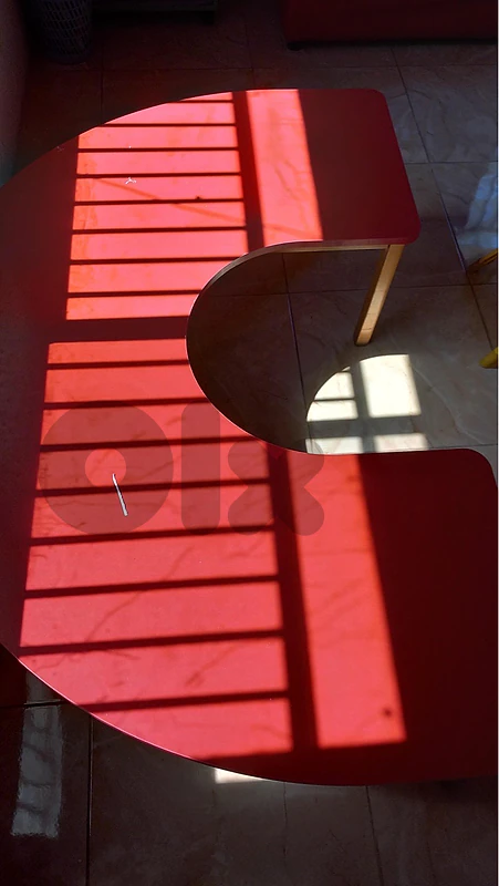 red table
