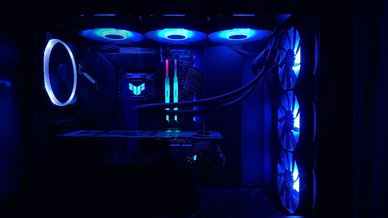 Gaming PC | i7-13700K | RTX 3070 8GB | 32GB DDR5