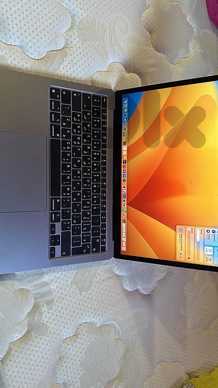 Macbook M1