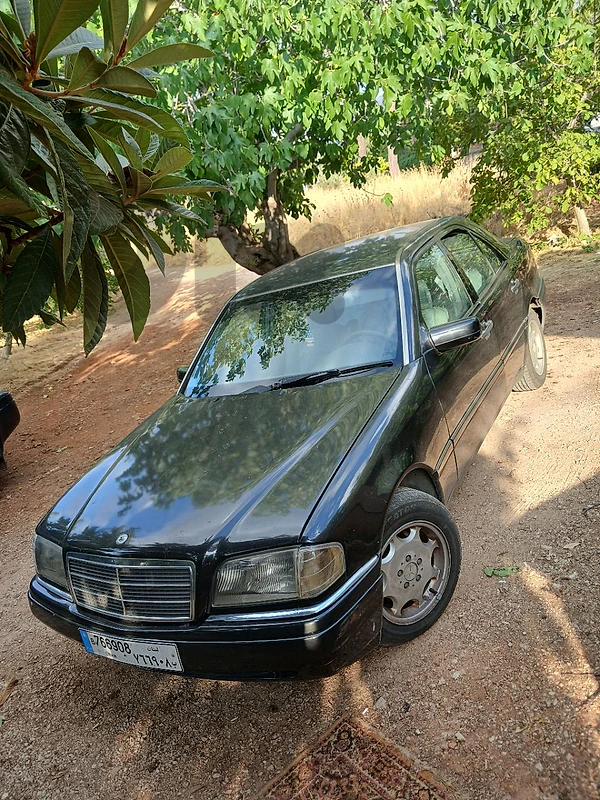 Mercedes-Benz 200 Series 1997 C220
