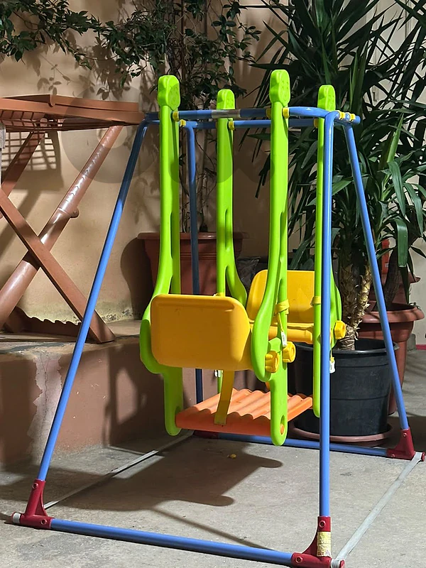 مرجوحه ولاد عمر ٤سنين واقل