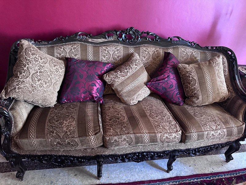 Classic Salon 5 pieces