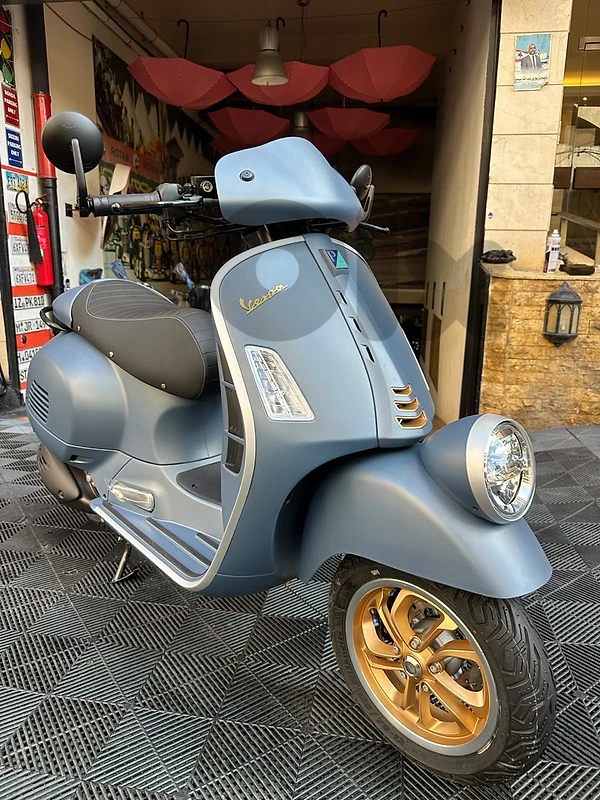 motorcycle for sale Vespa GTV 310 Cc 2027 okm